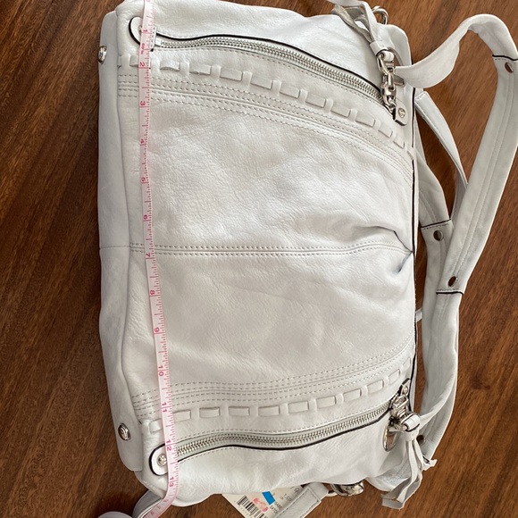 New Beautiful White Leather Satchel Med size - Picture 5 of 9